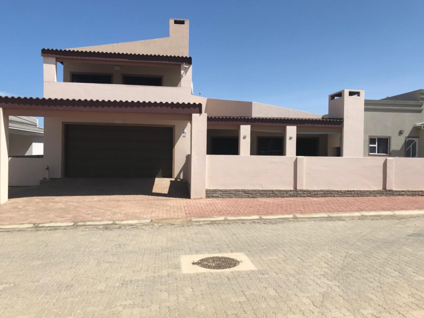 4 Bedroom House for Sale - Erongo