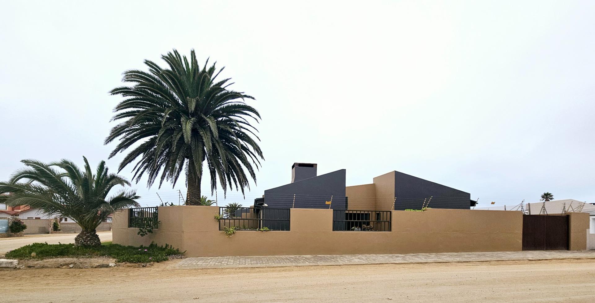4 Bedroom House for Sale - Erongo