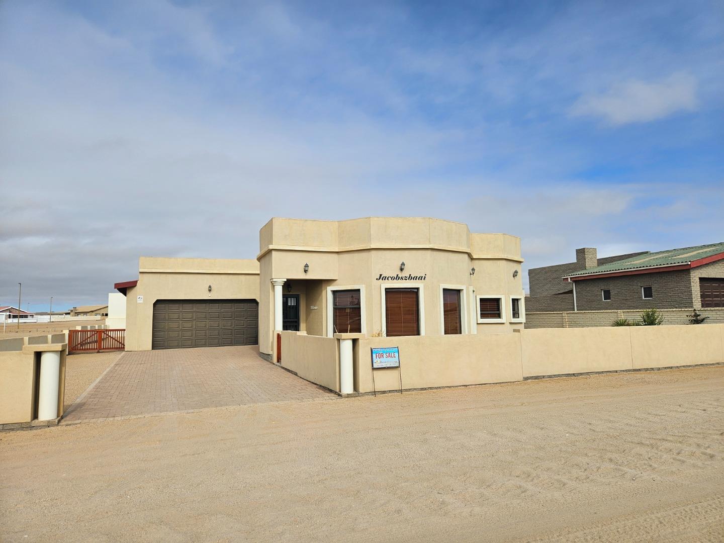4 Bedroom House for Sale - Erongo
